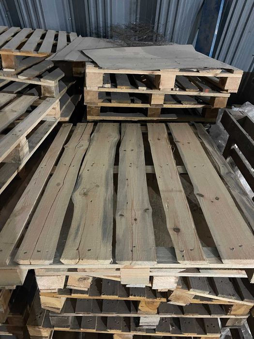 Піддони дерев'яні  б/у