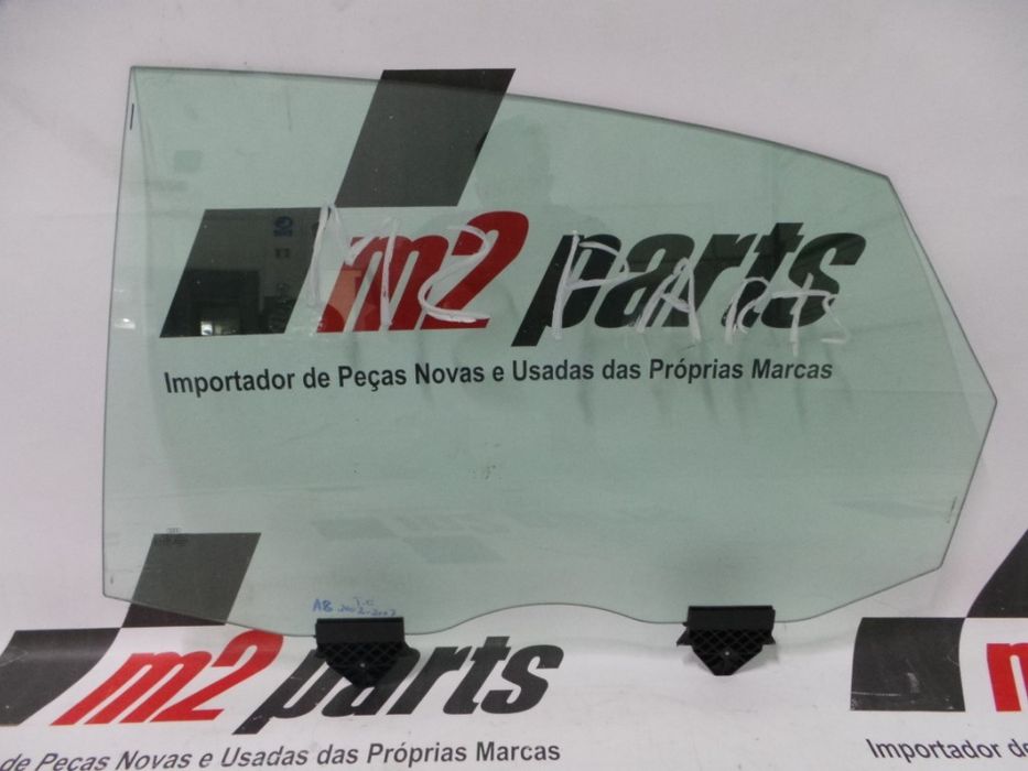Vidro Da Porta Esquerdo/Trás Seminovo/ Original Audi A8 4E0845021F