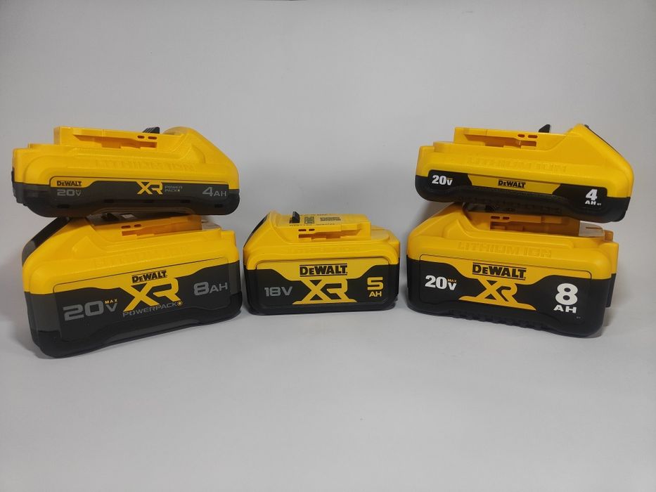 Акумулятори DeWalt DCB  18v ( 20v ) 4A, 5A, 8A Powerpack ( Tabless ) збірки
