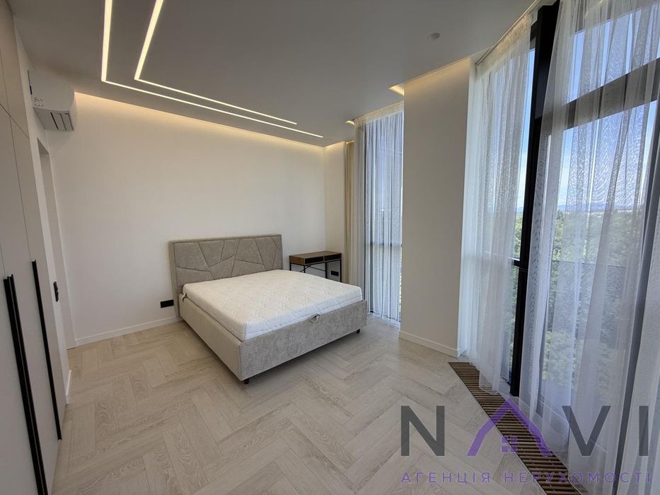 Продаж преміальної 3-кімнатної квартири ЖК Uzh Towers