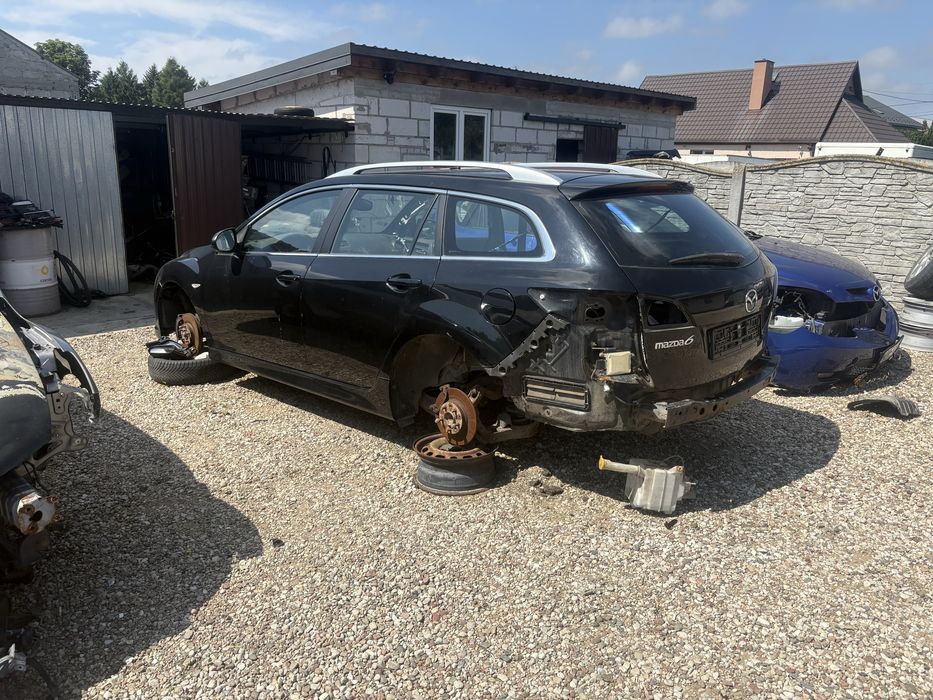 Wypelnienie styropian bagaznik w kolo zapas mazda gh