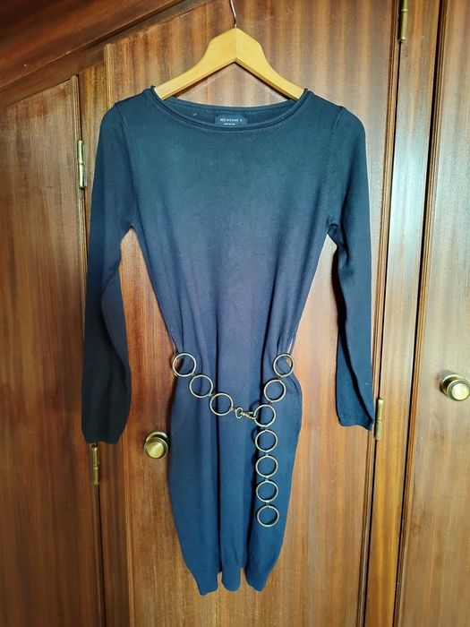 Vestido com cinto
