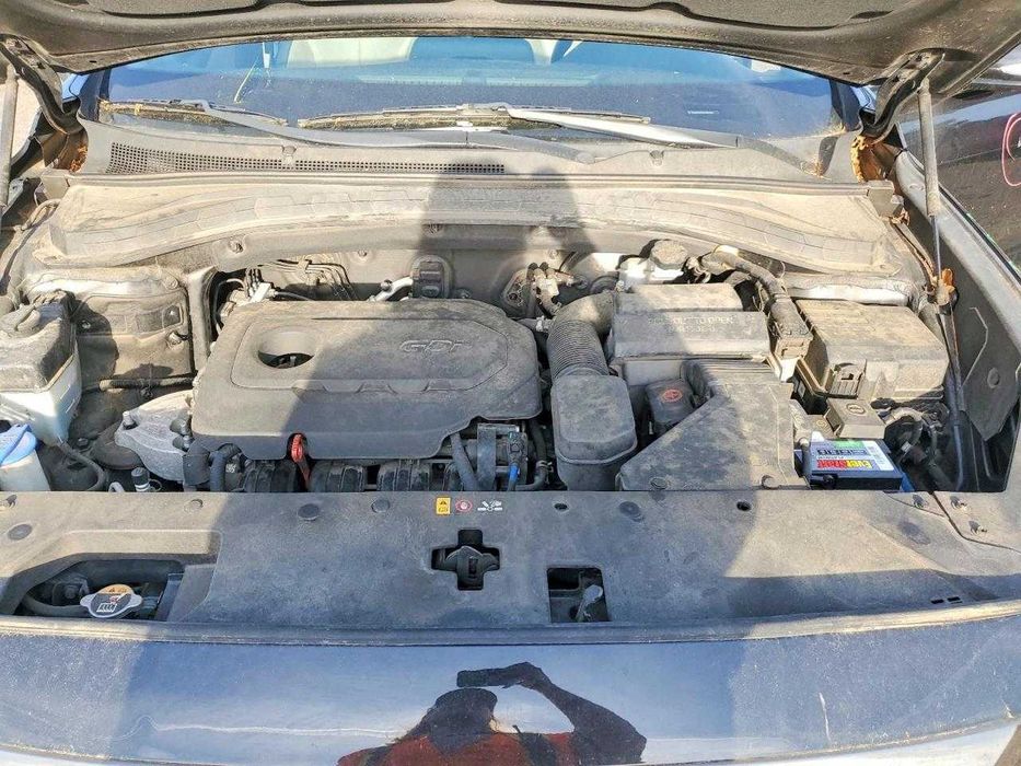 Hyundai Santa Fe SE 2019