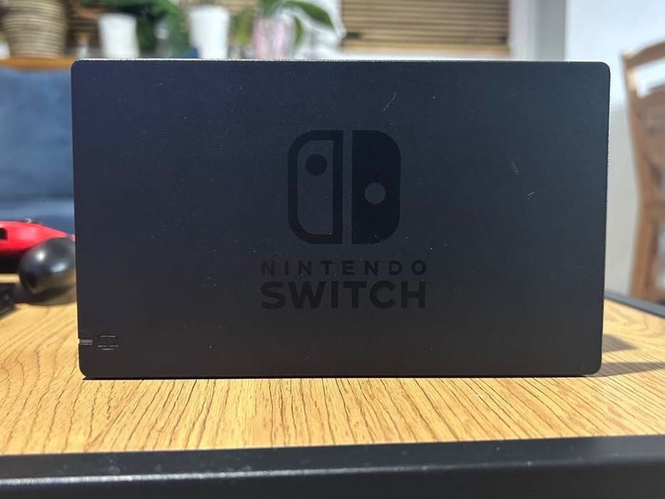 Nintendo Switch red & blue joy-con