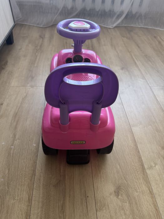 Толокар, машинка для девочки