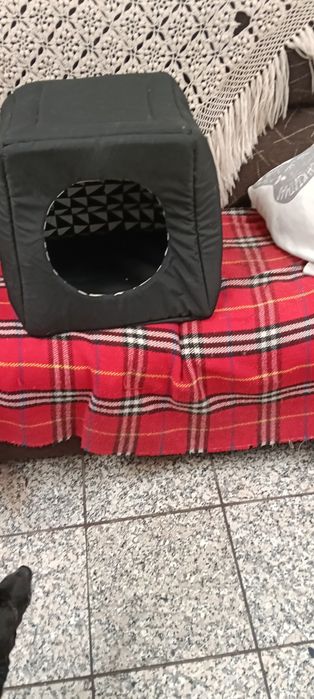 Casota para gatos em tecido