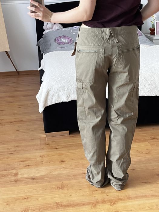 Spodnie bojówki cargo khaki z kieszeniami