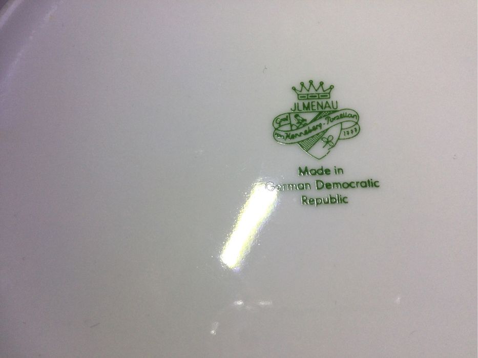 Продам столовый сервиз на 12 ПЕРСОН. ГДР