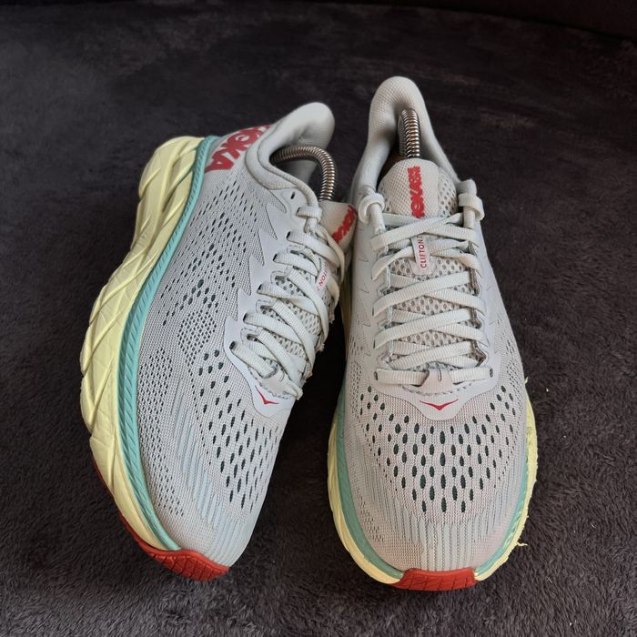 Чоловічі кросівки HOKA Clifton 7.	Р.39.