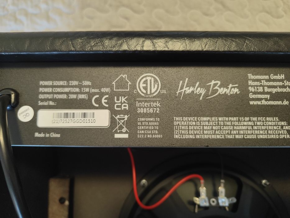 Amplificador de guitarra Harley Benton HB-20R
