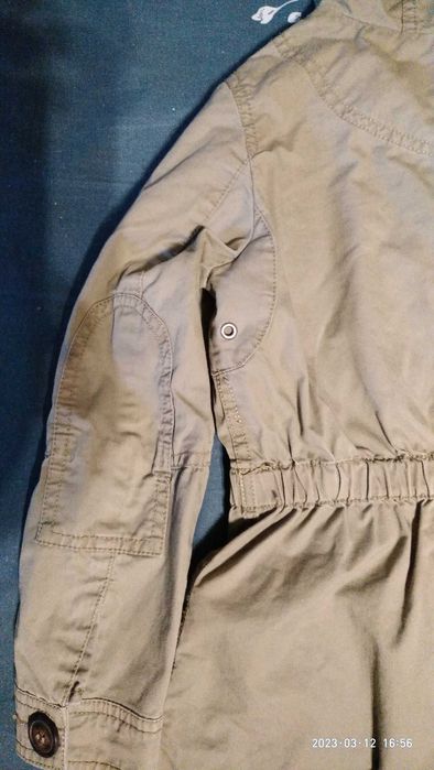 Куртка вітровка для дівчинки 6-7 років. 120 см.