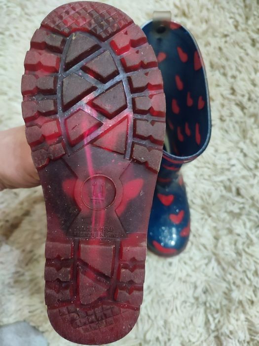 Резиновые сапожки с подсветкой