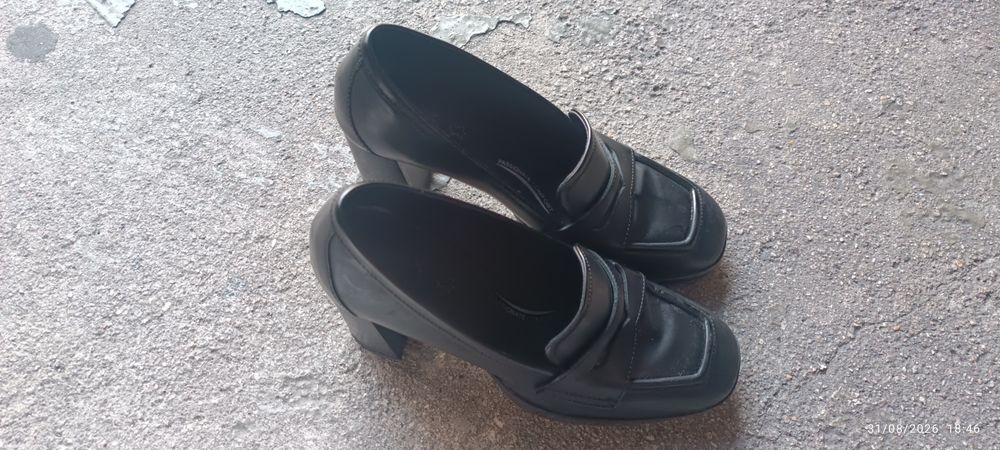 Sapatos de senhora Geox 37