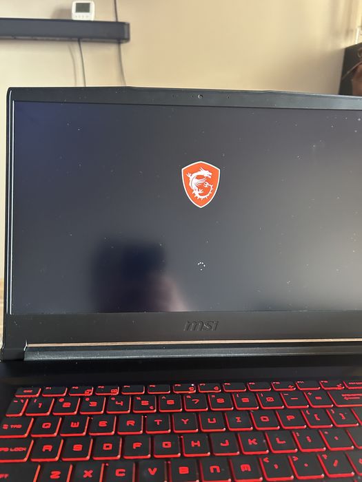Sprzedam laptop MSI