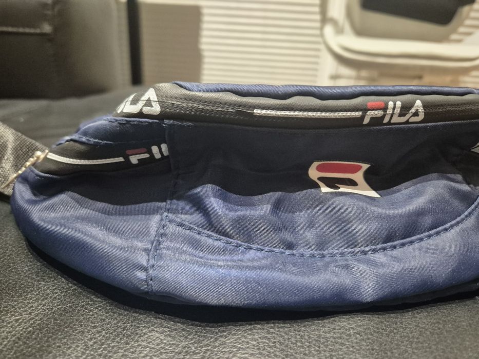 Saszetka Nerka Fila, duża