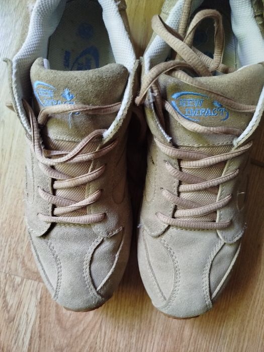 NEW IMPACT buty ze skóry rozm.42