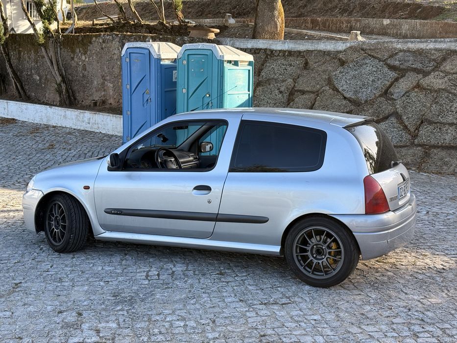 Renault Clio 2.0 Sport 172
