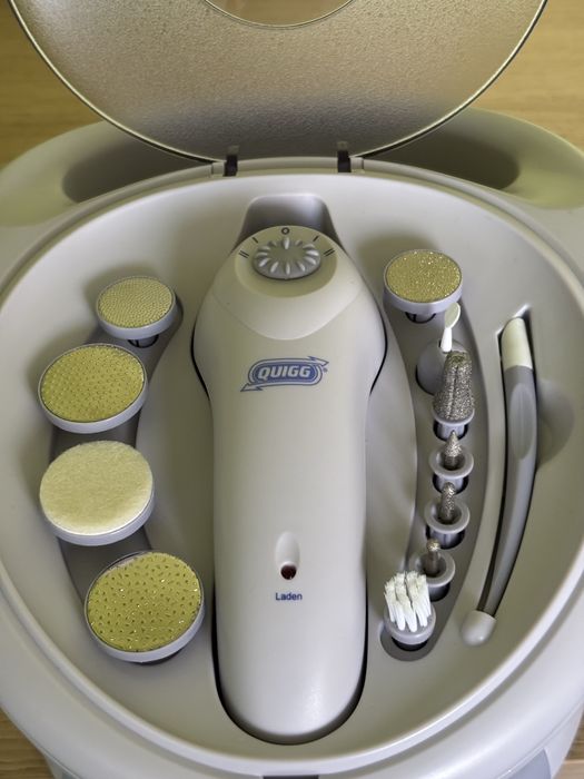 JAK NOWE! Manicure Pedicure Quigg