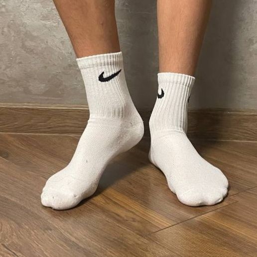 Білі шкарпетки Nike
