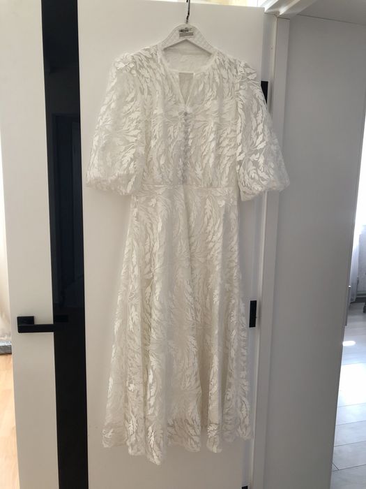 Плаття в новому стані