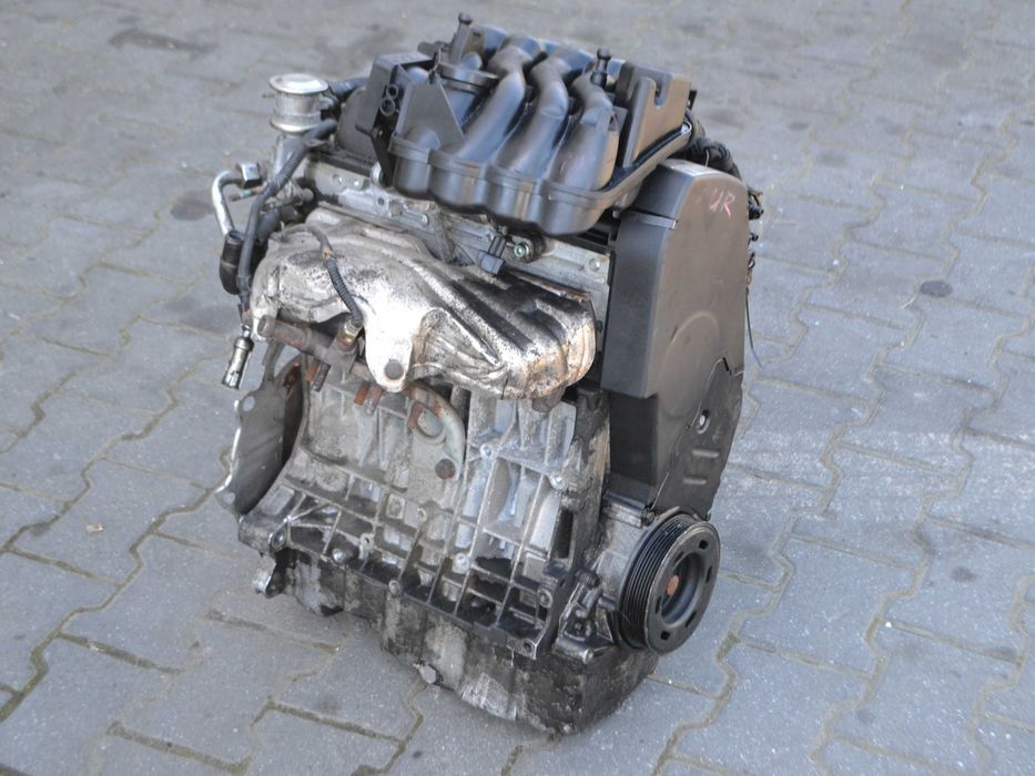 Silnik VW Golf 1.6 8V   AUR