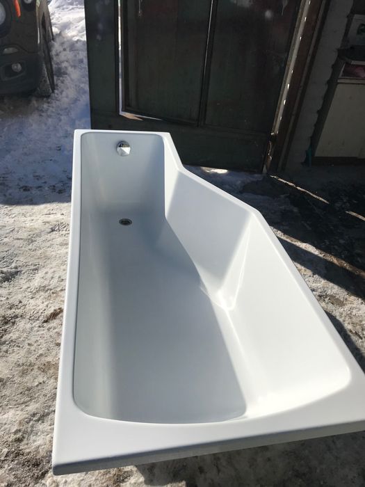 Ванна RAVAK Be Happy 170x75 R (правостороння)