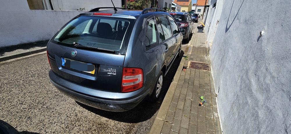 Skoda Fabia 1.2 gasolina