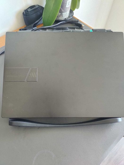 ASUS Vivobook S 14 OLED (M3402QA) | Ryzen 7 | 16GB RAM | 1TB SSD | Como Novo