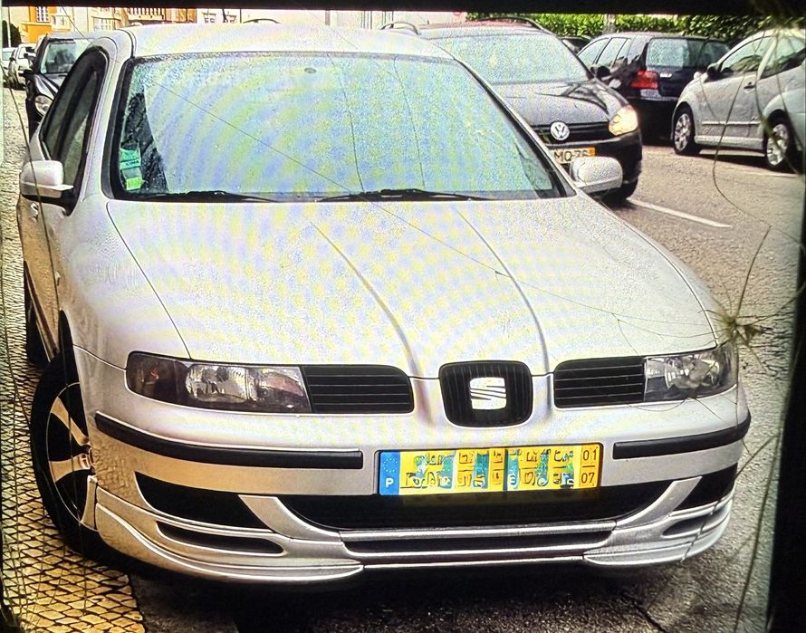 Seat leon em bom estado  manutencao tudo em dia