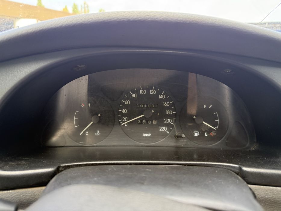 Daewoo lanos 2005