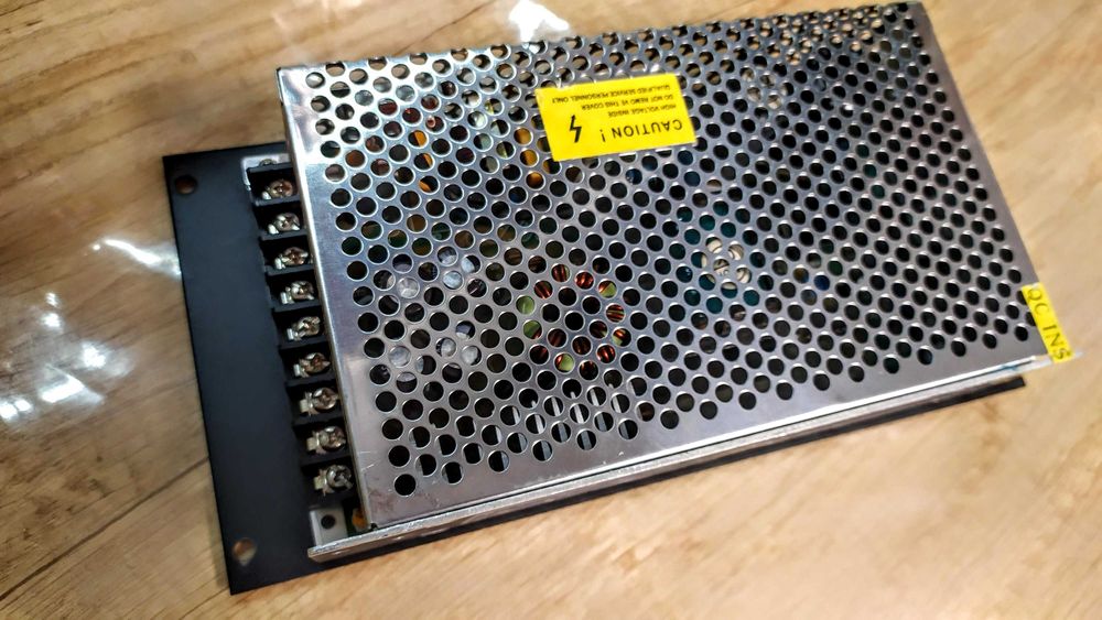 6 штук Блок живлення WP200-SF5, 5V, 40A, 110V/220V+-20% (Wisdompro)