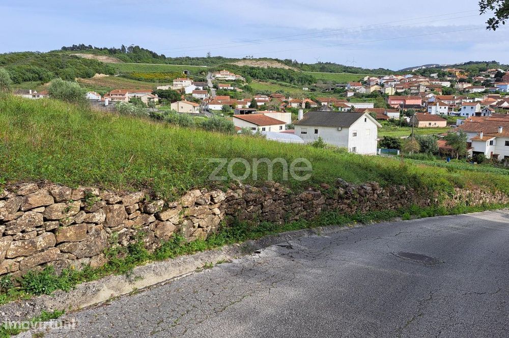 Terreno Urbanizável nas Alcanadas -Batalha