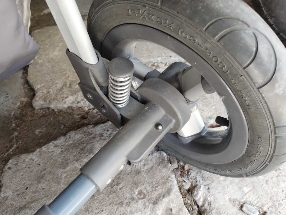 Wózek dziecięcy 3w1 firmy TAKO Jumper light aluminiowy.