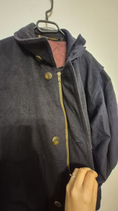 Czarny płaszcz męski