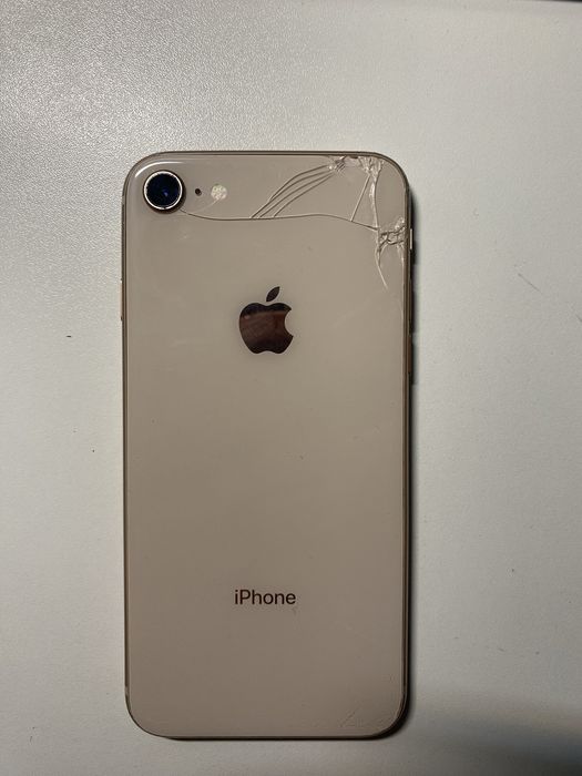 iphone 8 64gb gold - купити телефони та аксесуари - Ціна на OLX.ua