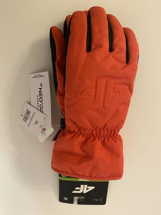 - Rękawice narciarskie 4F - NOWE