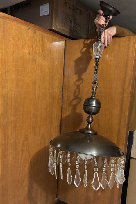 Wiszaca mosiezna lampa