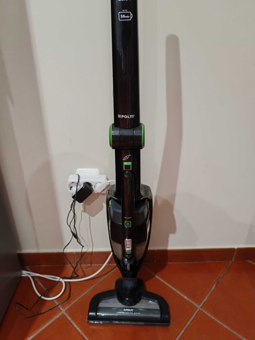 Vendo aspirador vertical POLTI Forzaspira (Usado com pouco uso)