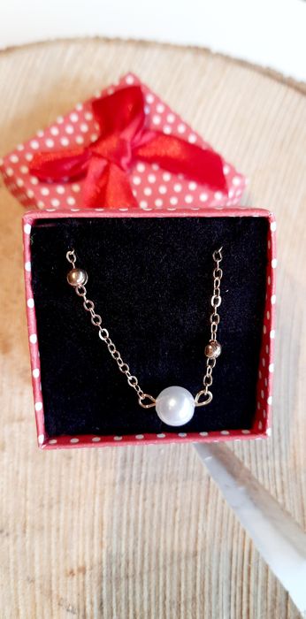 Piekny zloty naszyjnik z perłą