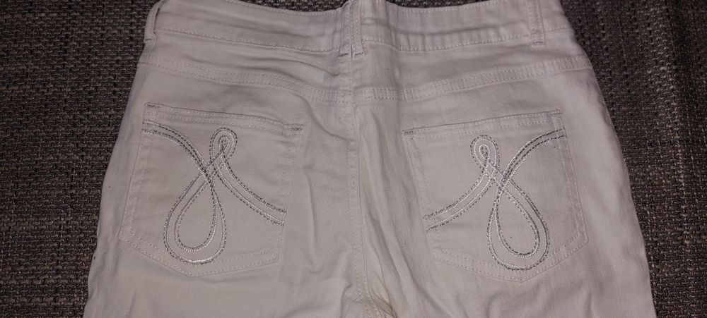 2 pary spodni Jeans białe i czarne rozmiar 158 cm 95% bawełna