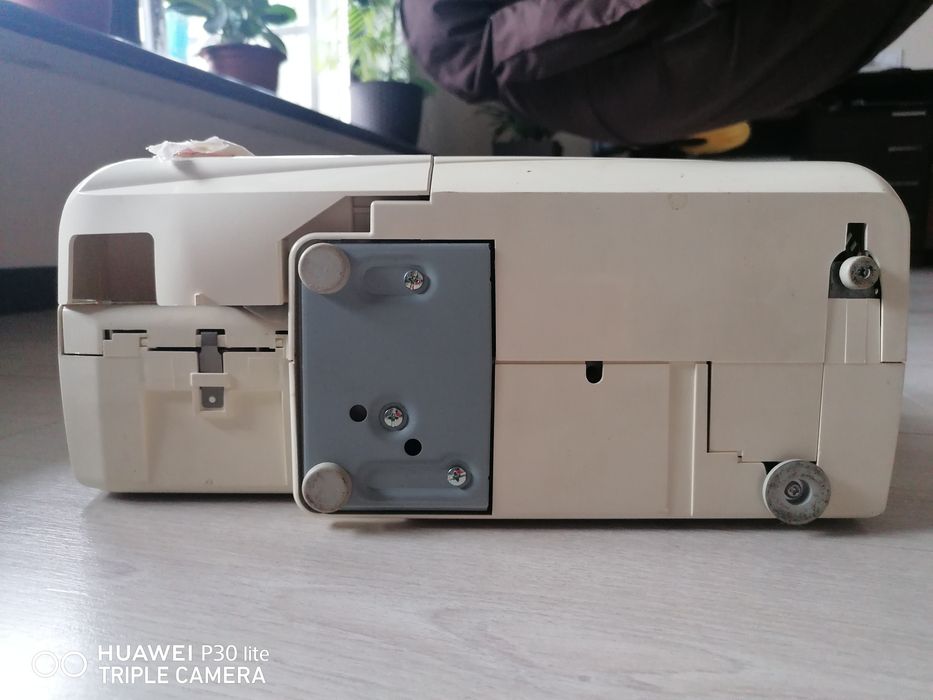 Швейна машинка електрична Brother SL-7