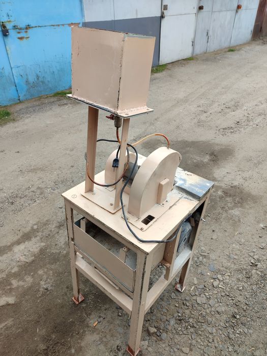 Продам шлифовально-полировальный станок