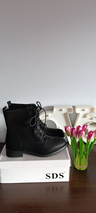 Czarne ocieplane traperki 40,41