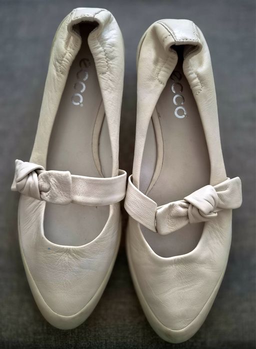 Buty firmy echo rozmiar 36
