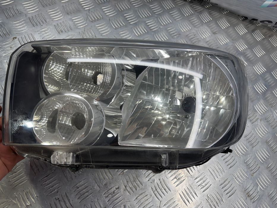 Фара передняя левая Suzuki Celerio