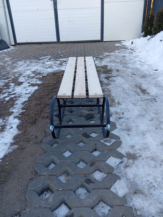 Witam. Posiadam na sprzedaż sanki