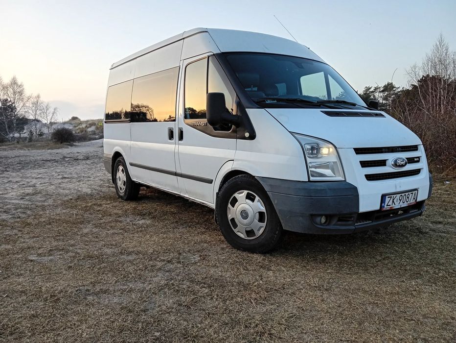 Ford Transit  REZERWACJA Stealth Adventure Van: Ford Transit – 15 lat pasji