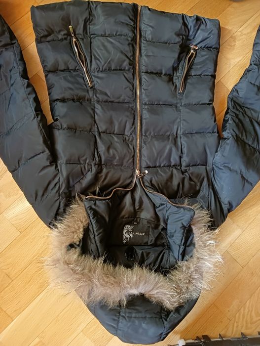 Damska kurtka puchowa M/L futro kaptur 38/40