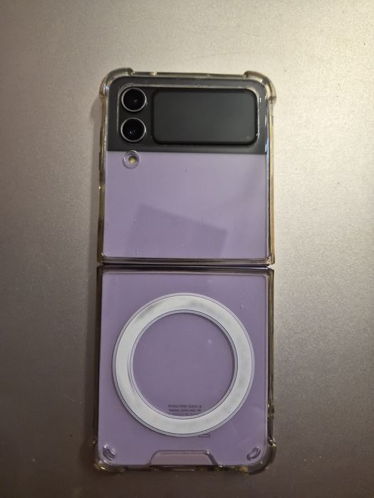 Samsung Galaxy Z Flip 4