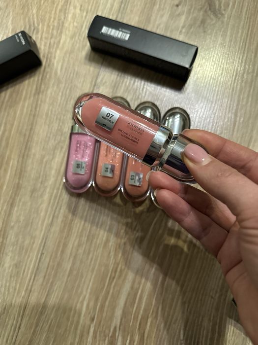 Блиск для губ kiko 3d hydra lipgloss оригінал